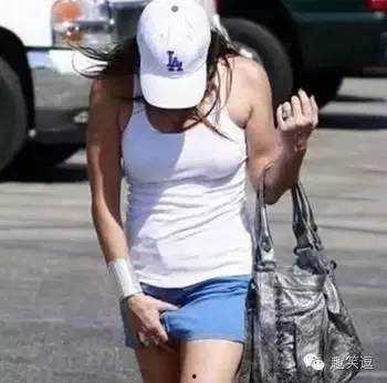 女生底下图片,图片背后的情感故事